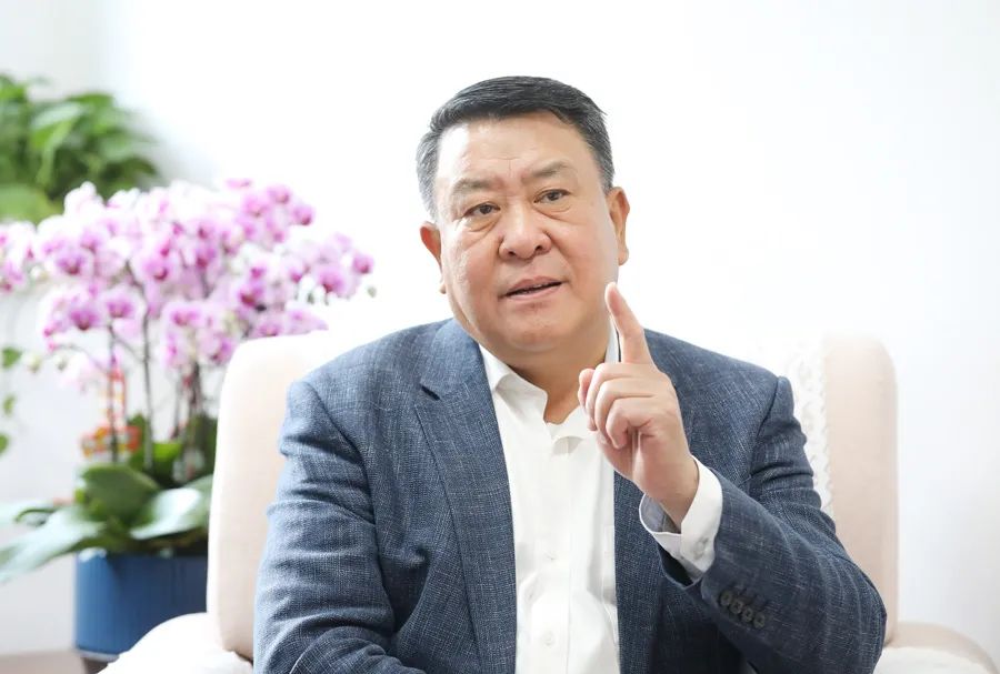 北汽集团原董事长徐和谊