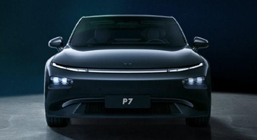 2022款小鹏P7新款车型 670E+ BLACK LABEL EDITION