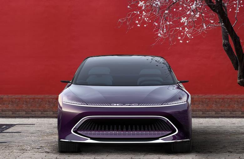 285784_frontredwallpurple_810180