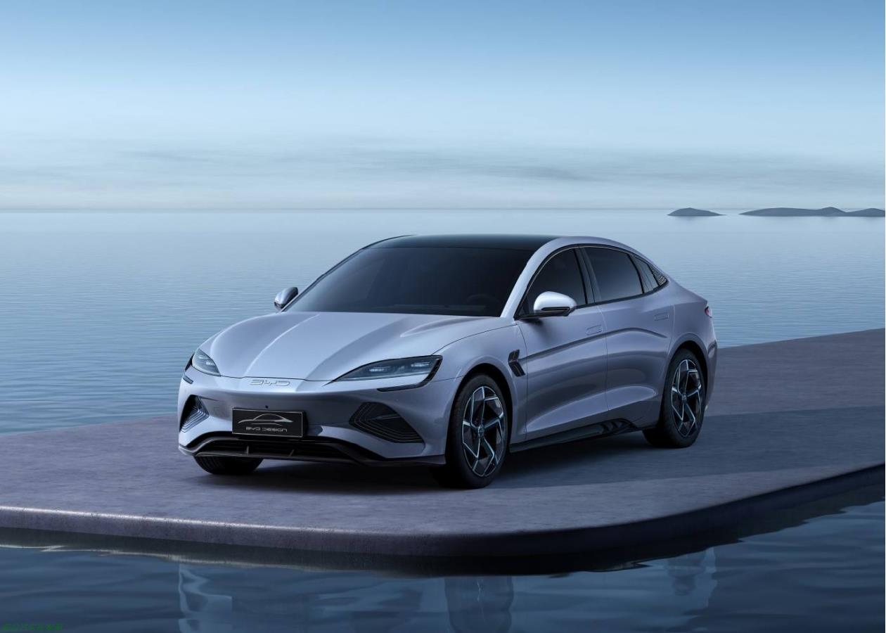 小鹏汽车2022年为什么卖不好(涨价时卖得好降价促销反而销量下滑)