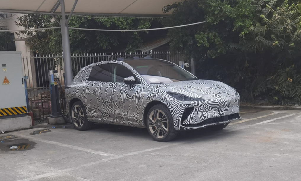 LS7谍照