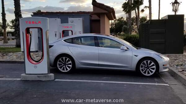 Model3用家用220v电压充电速度，特斯拉家用220v要多久充满