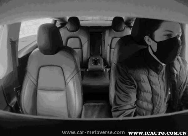 特斯拉手机远程看车内监控吗？特斯拉车内摄像头怎么查看