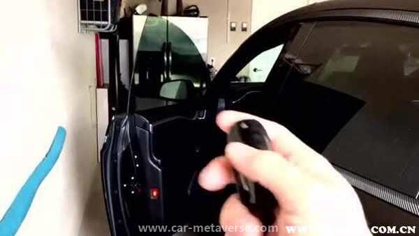 MODEL3卡片如何锁车？MODEL3可以远程开锁吗？