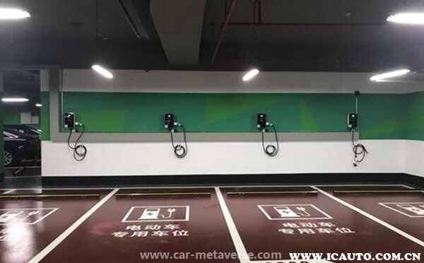 买新能源汽车送充电桩吗？买新能源车充电桩怎么解决