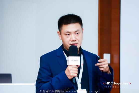 彭磊:问界M7常用常新,能装下每一份幸福