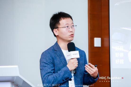 彭磊:问界M7常用常新,能装下每一份幸福