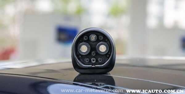汽车充电桩有几种接口？充电桩跟车接口不一样怎么办