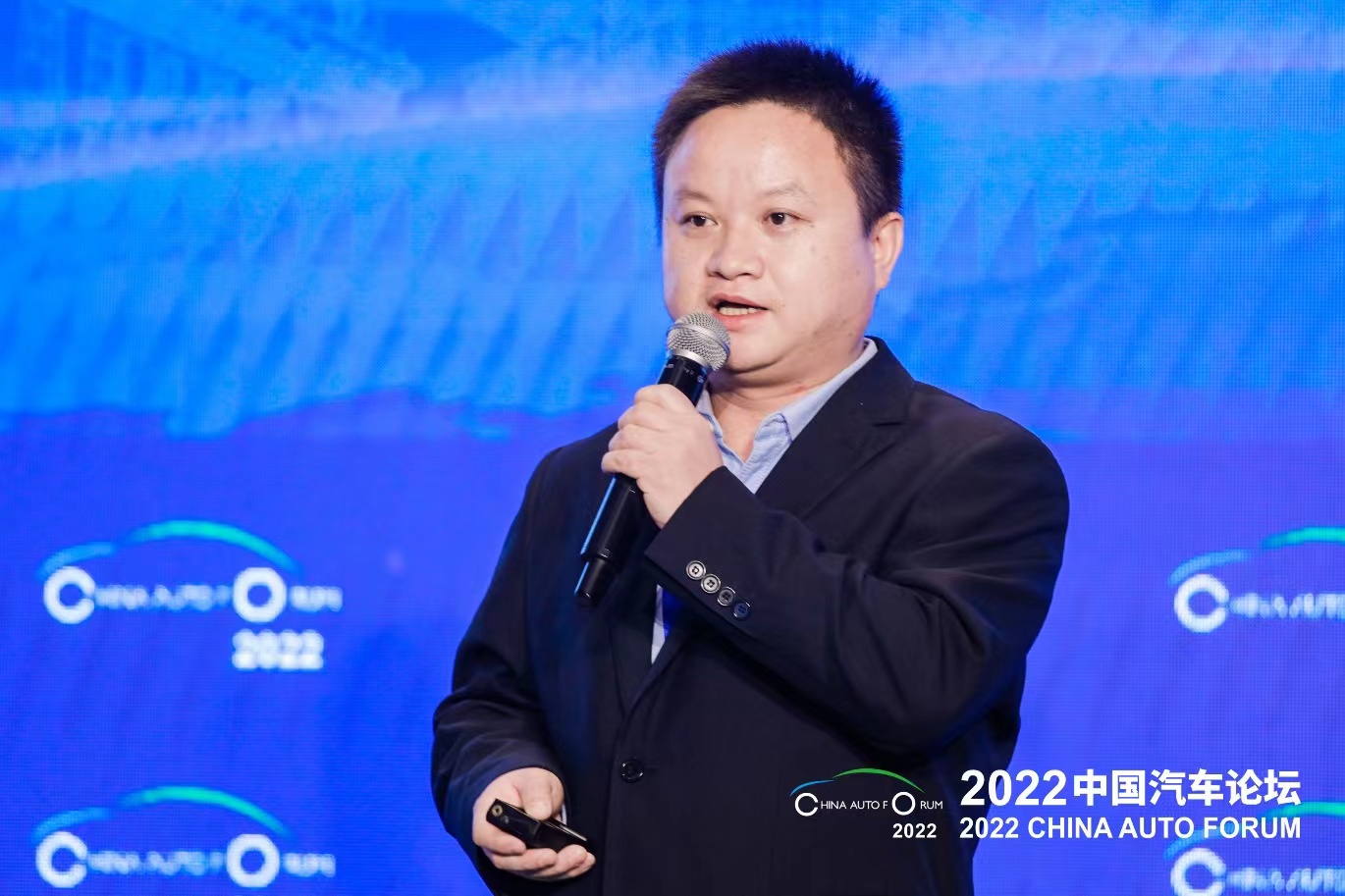 2022中国汽车论坛｜施洪亮：禁带器件在新能源汽车应用中的机遇与挑战