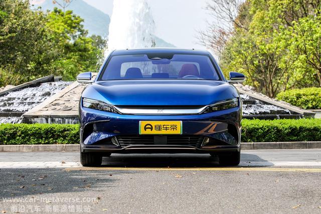入门续航715km+7.9秒破百，26.98万起，新款汉EV为何能出圈？