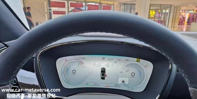 纯电续航600-715km超长续航 汉EV经典版与创世版