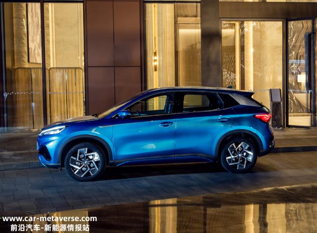 15万元内的纯电动SUV，为什么人家独独喜欢比亚迪元PLUS？
