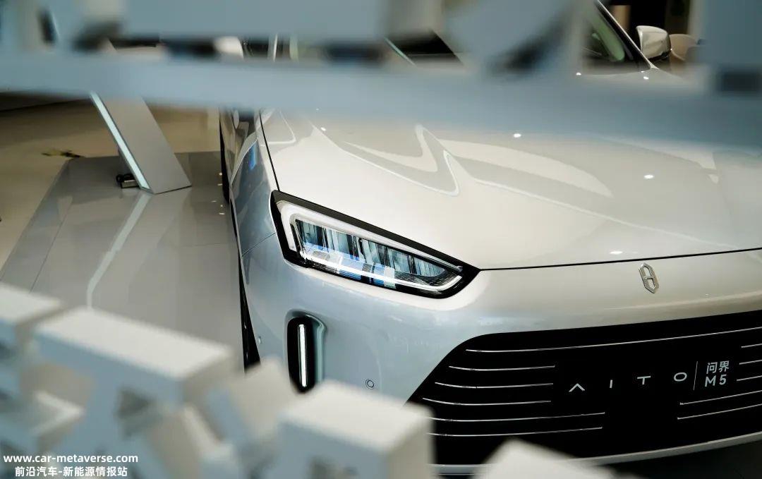 0月批发新能源乘用车501.5万辆,同比增长110'