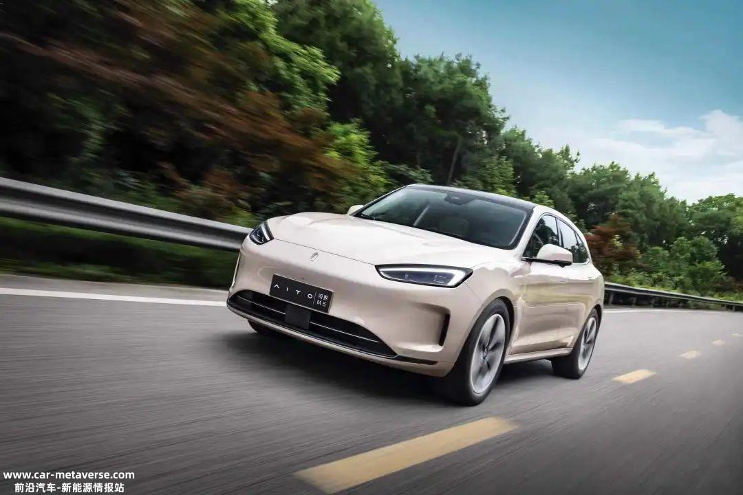 0月批发新能源乘用车501.5万辆,同比增长110'