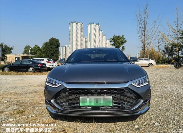 国产帅气车，比亚迪汉展现