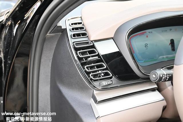 车长近5米，高配纯电续航715km，7.9秒破百，汉EV值得入手吗？