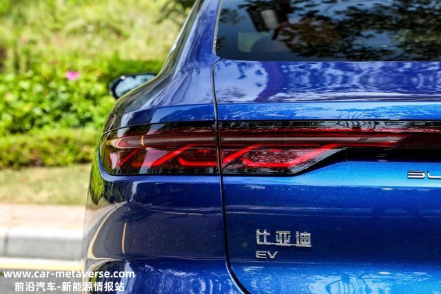 配刀片电池，零百4秒内续航超600km，实拍全新比亚迪汉EV