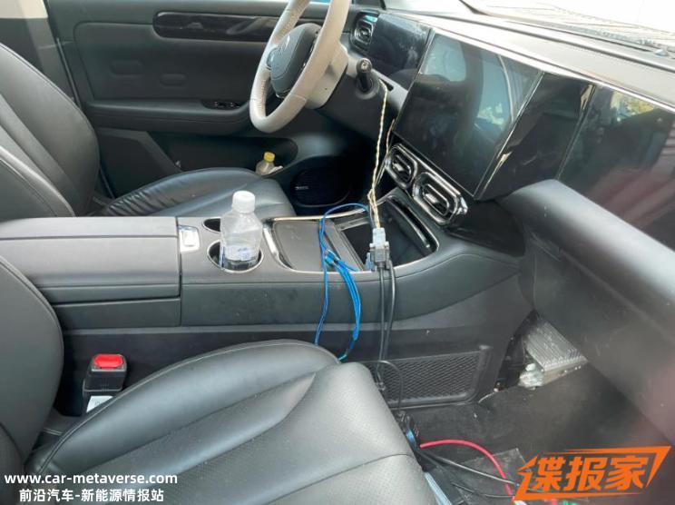 找不同 零跑C11增程版车型内饰谍照曝光