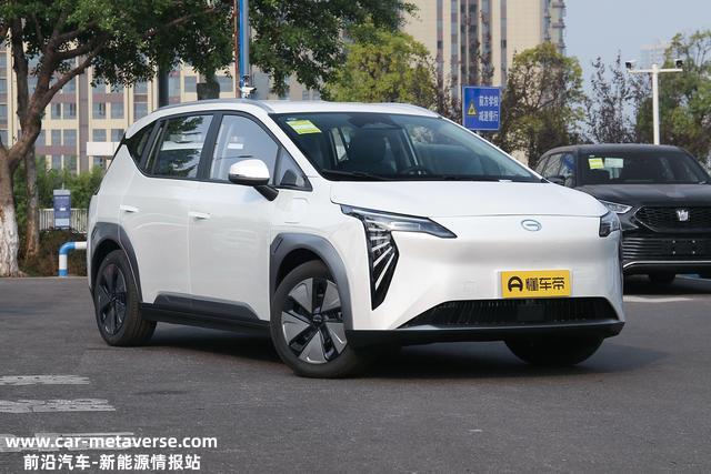 同为15万级纯电动车，广汽埃安与比亚迪元Plus到底有何区别？