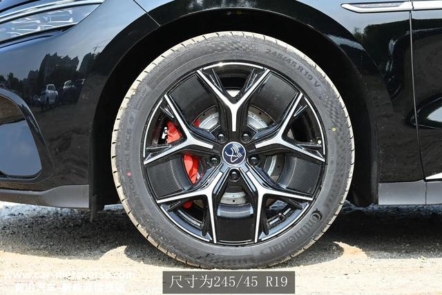 中大型纯电车，续航715千米，汉EV怎么样