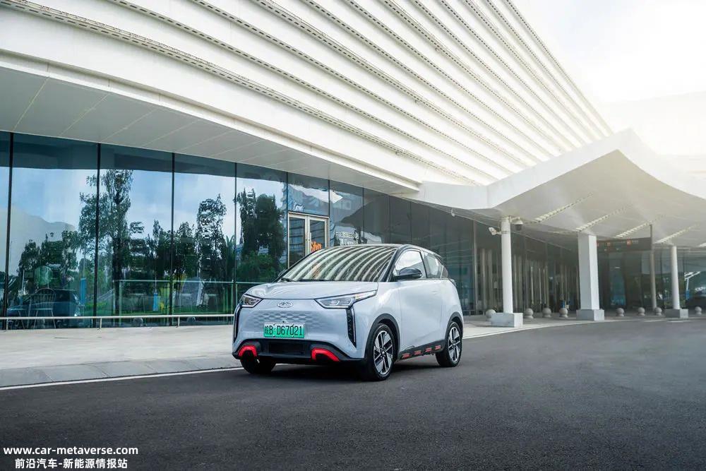 五菱宏光为基础MINIEV新时代领先的纯电动微型车开始颠覆大