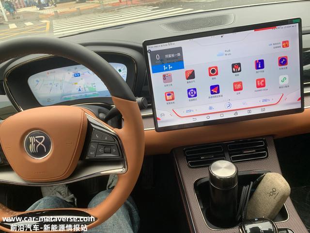 试驾比亚迪王者混动汉DM-P百米加速推背感