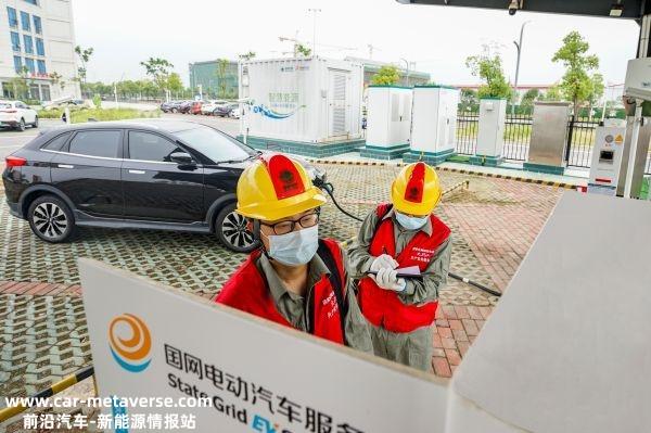 湖北电网精准调控3694台直流充电桩，助力电网削峰填谷
