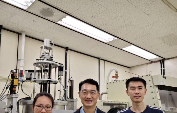 浦项科技大学开发热蒸镀环保半导体