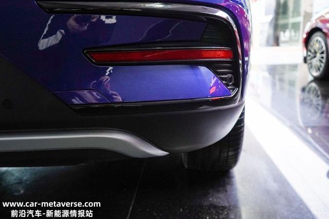 比亚迪唐EV对照问界M5 EV，30万买纯电车该选谁？
