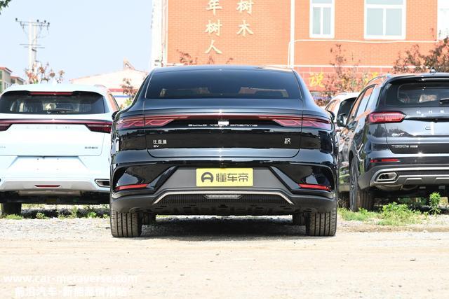 对照完比亚迪汉EV，您还会选择特斯拉Model 3吗？