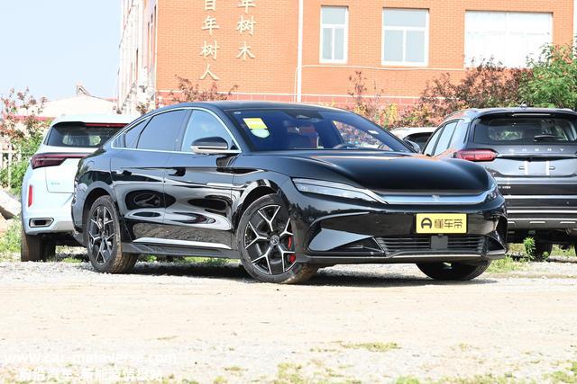 对照完比亚迪汉EV，您还会选择特斯拉Model 3吗？