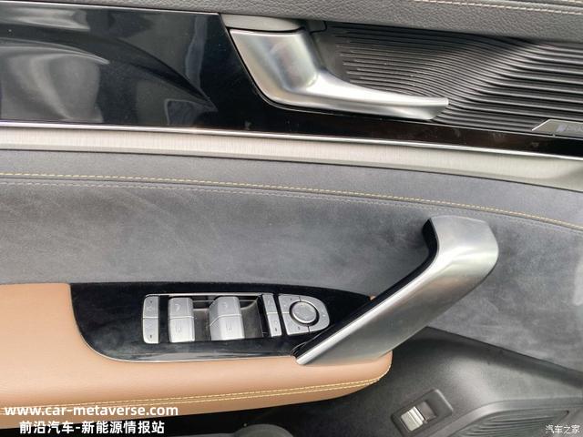 比亚迪唐DM，驾乘舒适性不错