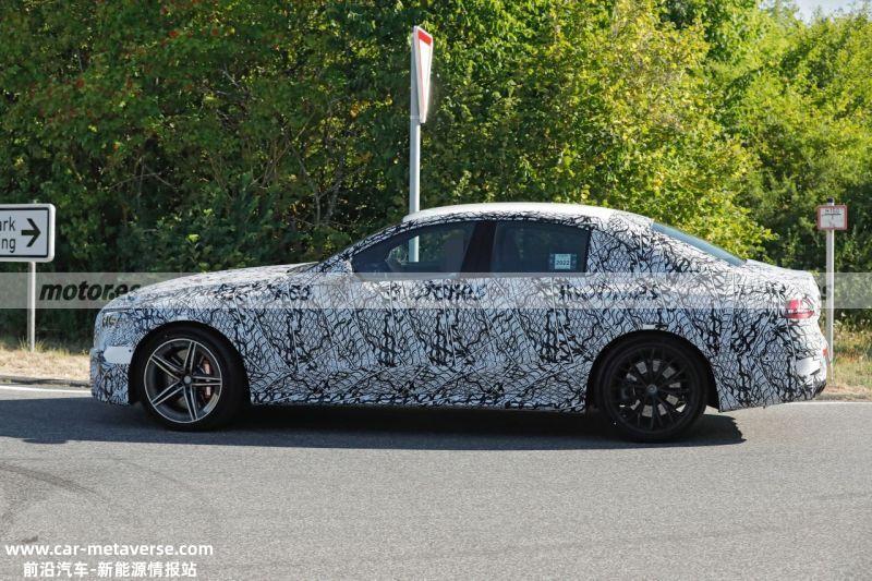 全新梅赛德斯-AMG E级插混谍照 或将于上半年内正式亮相