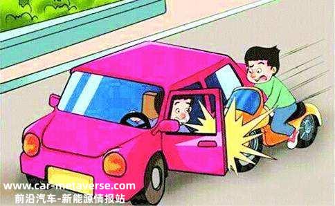 司机，非灵活车，行人，这就是你们彼此眼中的13种看不下去