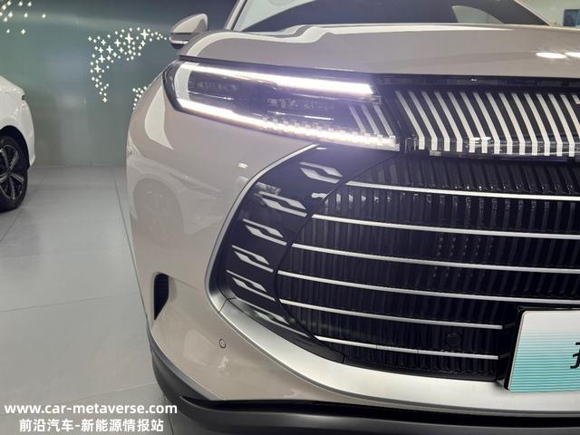 更年轻的中型SUV 是不是唐的青春版？比亚迪护卫舰07到店实拍