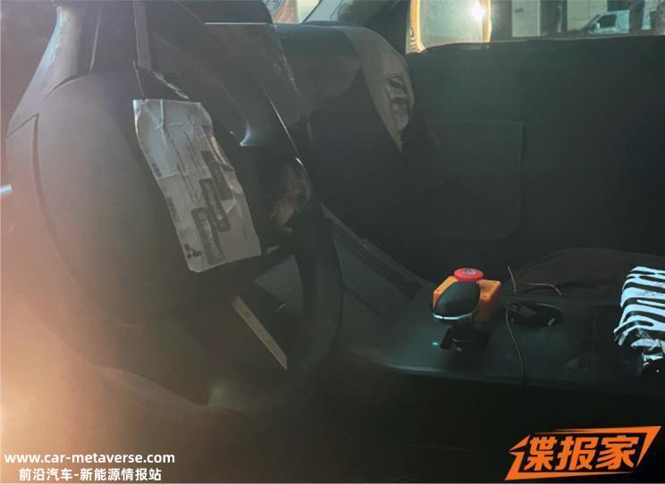 或将搭载混动系统 洛轲首款SUV车型曝光