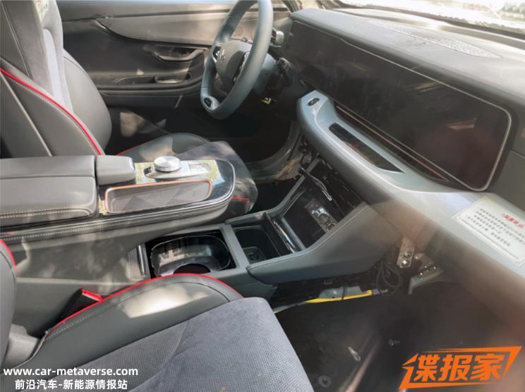 既可充电也能换电 极狐C71KB路试车曝光