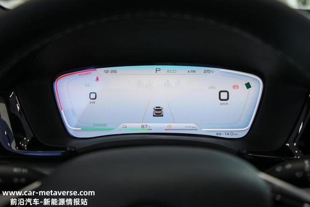 登峰！2022年售出186万辆车，解读比亚迪拳头产物宋PLUS DM-i！