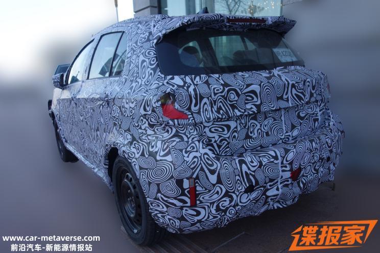 定位小型纯电动SUV 云度K3谍照曝光