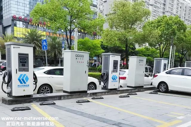 新能源车主自用充电桩也能赚钱？对照充电站还有上风吗？