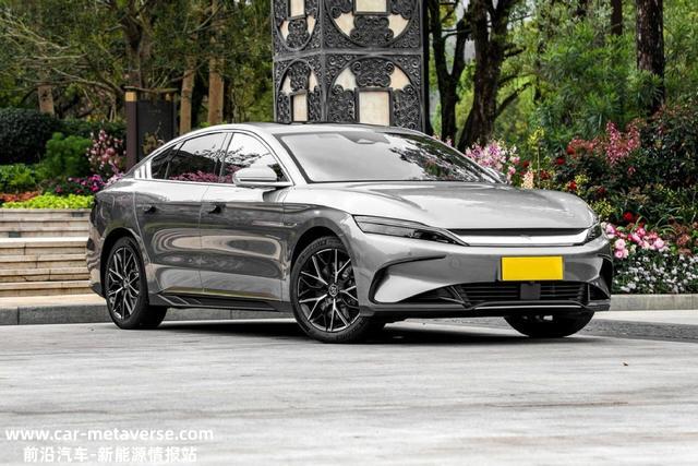 A4L、3系早已过期？定位C级车，最快3.9秒破百，比亚迪汉EV
