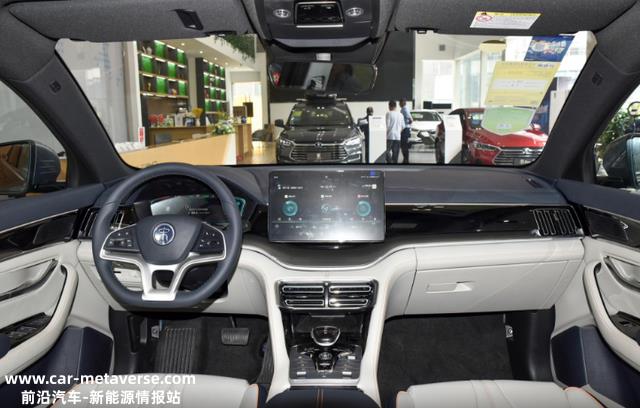 18.08万起的紧凑型SUV，为何不温不火，静态解析比亚迪宋PLUS EV