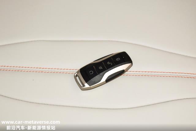 18.08万起的紧凑型SUV，为何不温不火，静态解析比亚迪宋PLUS EV