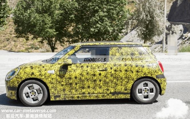 MINI Cooper S Electric路试谍照谍照曝光 续航超400km