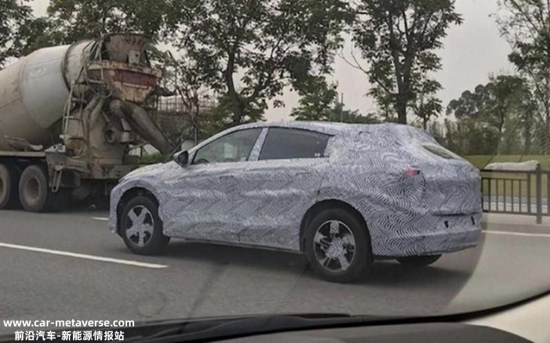 何小鹏：2023年小鹏要推出5款新车/此前计划3款