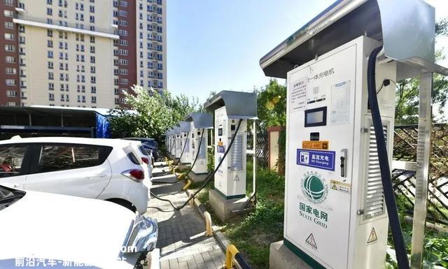 棒棒哒！595个充电场站、7053个充电桩，通州实现“0.9千米充电圈
