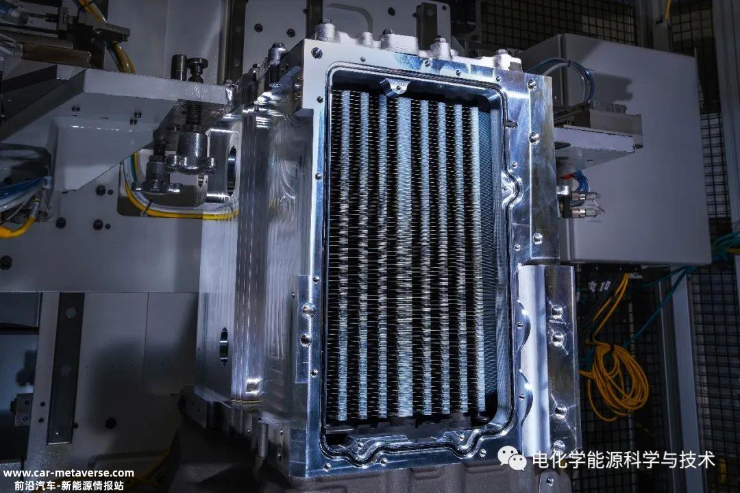 利勃海尔－图卢兹航空公司正在研究系统和设备以减少燃料消耗(为更多的碳中和的飞机做出贡献)