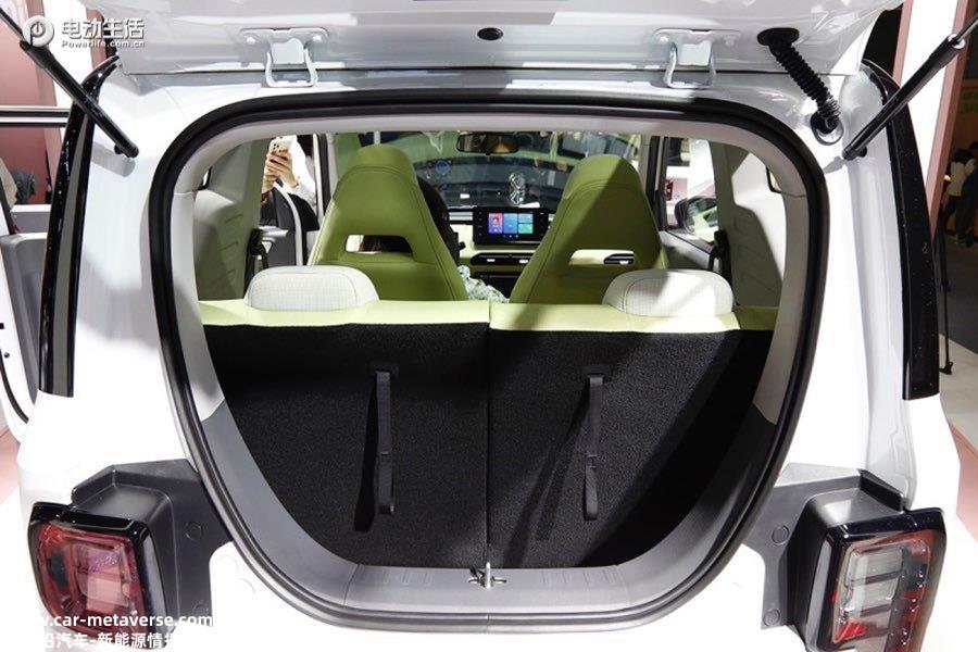 吉利熊猫mini上市3.99万即可认养 最大续航200km/带快充