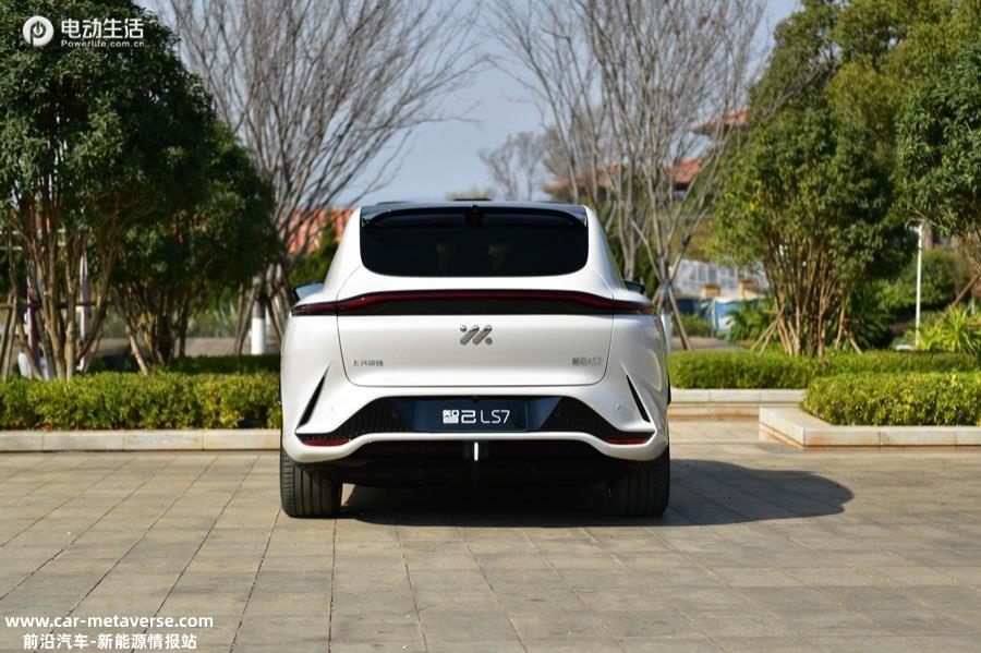 智己LS7全国上市售价30.98-45.98万元 预计于3月交付