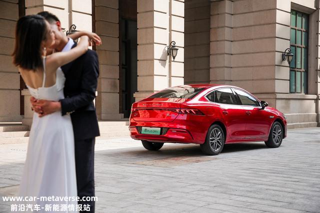 售价首次低于10万元！比亚迪 秦PLUS DM-i 2023 款冠军版上市